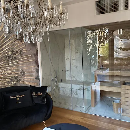 Ca' Squero911 Luxury فندق مبيت وإفطار تْشيزيناتيكو